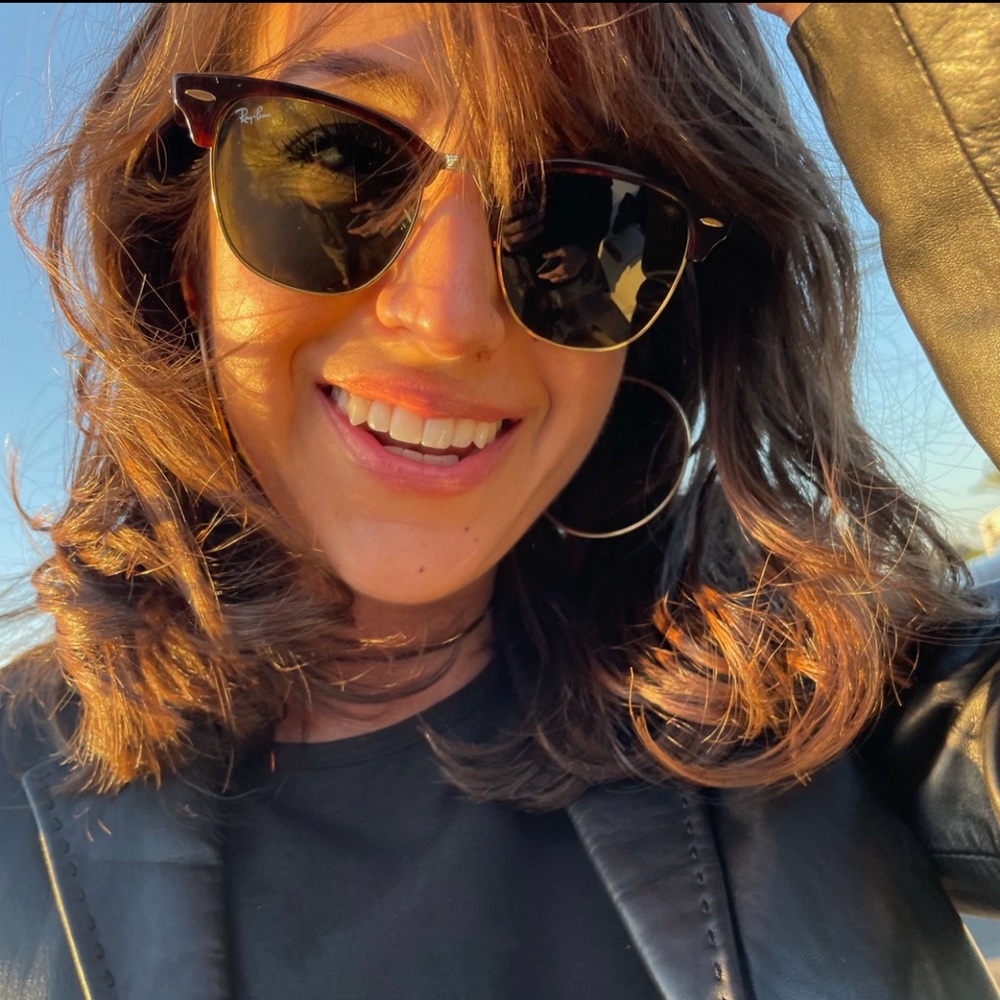 Meet your Posher, Nadia